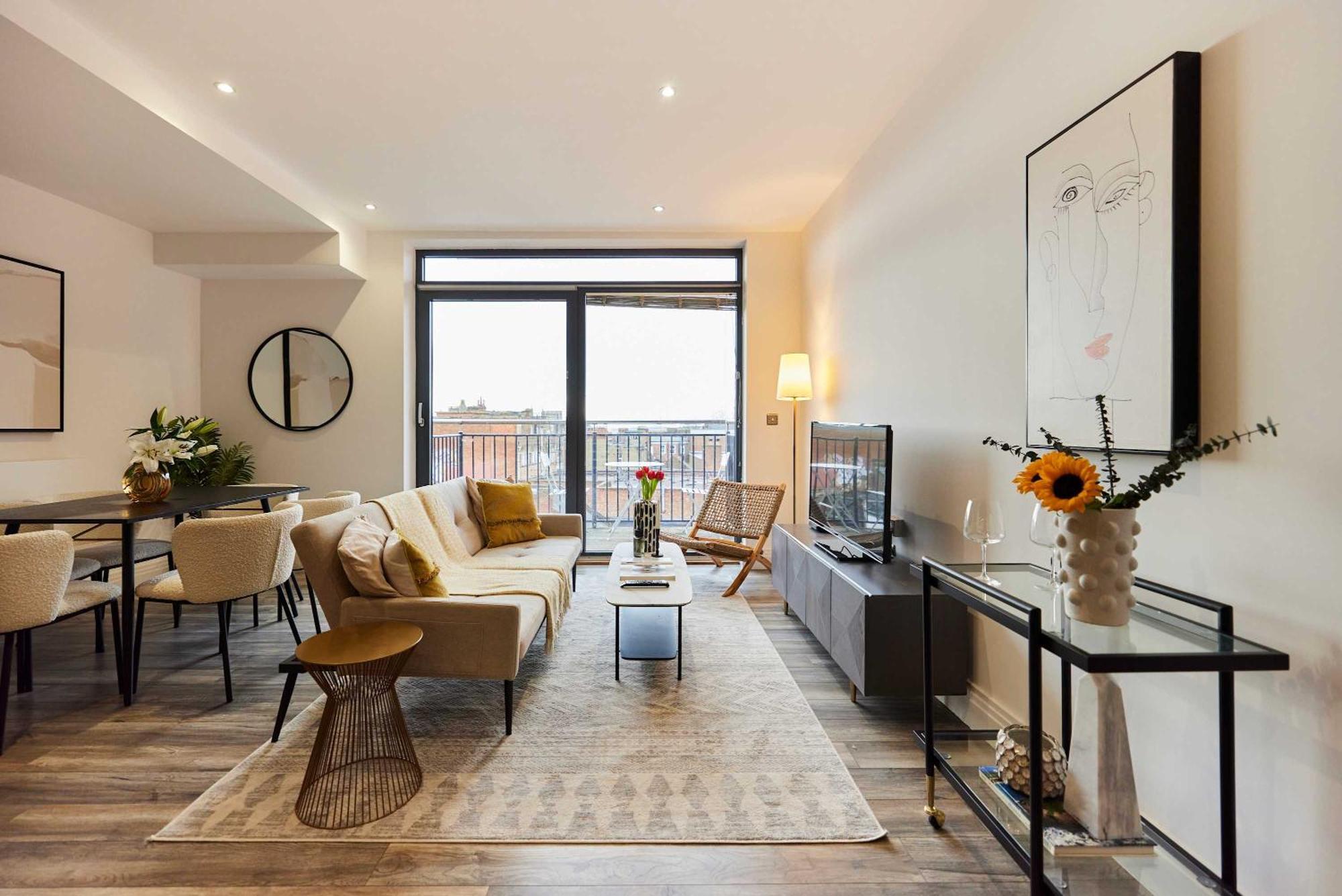 The Harlesden Escape - Spacious 3bdr Flat With Balcony Apartment